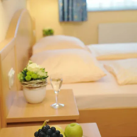 Hotel & Restaurant Hugenottengarten Friedrichsdorf