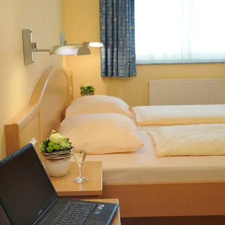 Hotel&restaurant Hugenottengarten Friedrichsdorf
