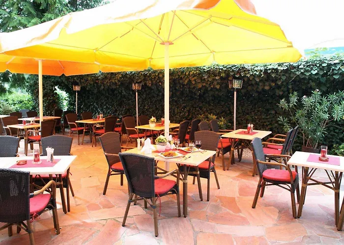 Hotel & Restaurant Hugenottengarten 2*