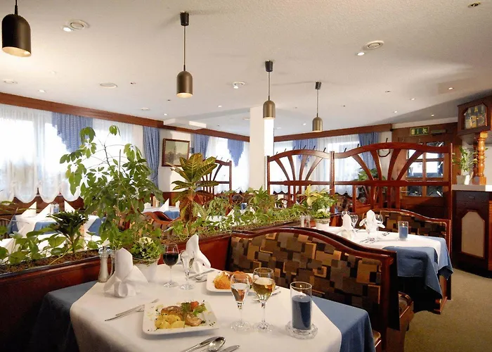 & Restaurant Hugenottengarten Friedrichsdorf