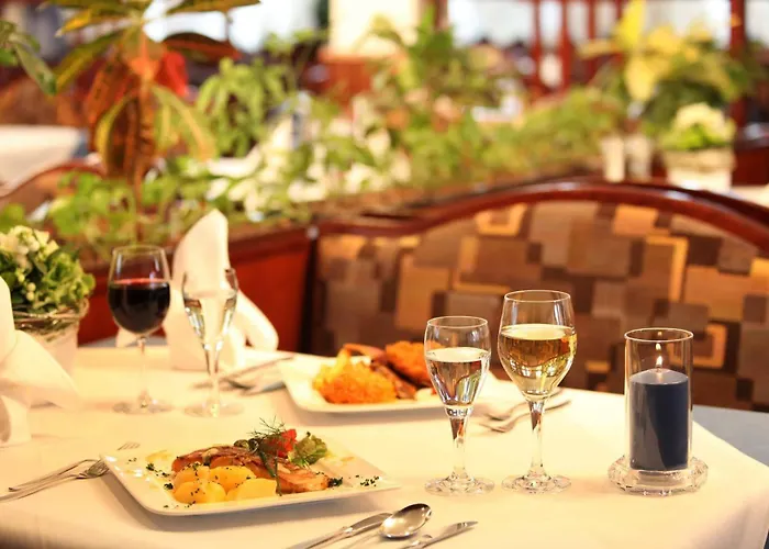 & Restaurant Hugenottengarten Friedrichsdorf