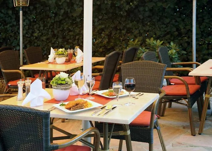 Szálloda & Restaurant Hugenottengarten Friedrichsdorf